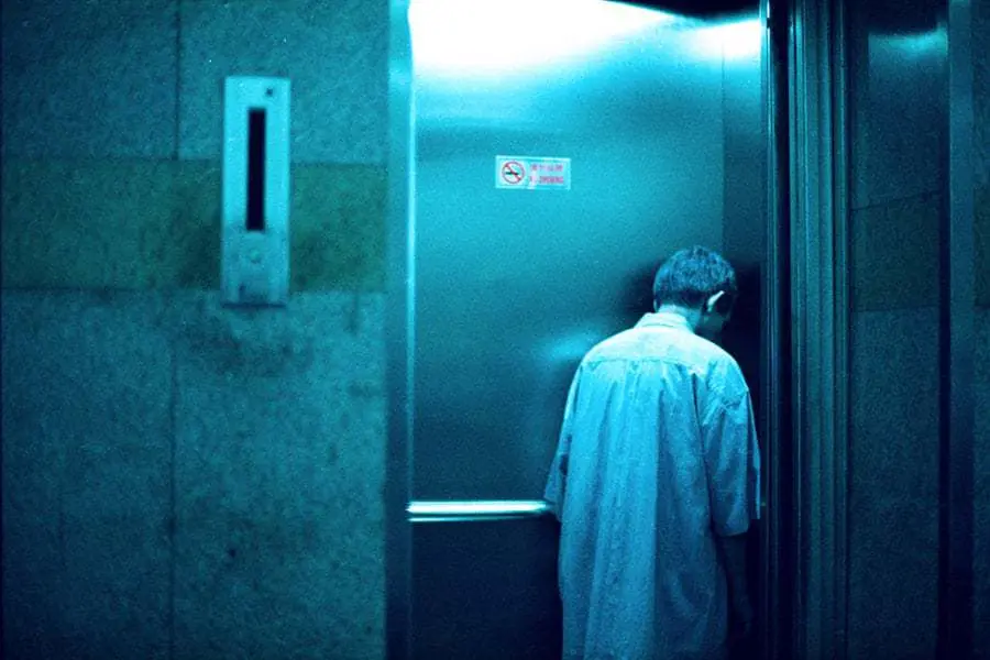 Elevator scene from The Eye
